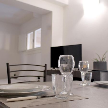 볼로냐 Sky Loft Airport - Modern Apt 1St Floor 아파트 외부 사진