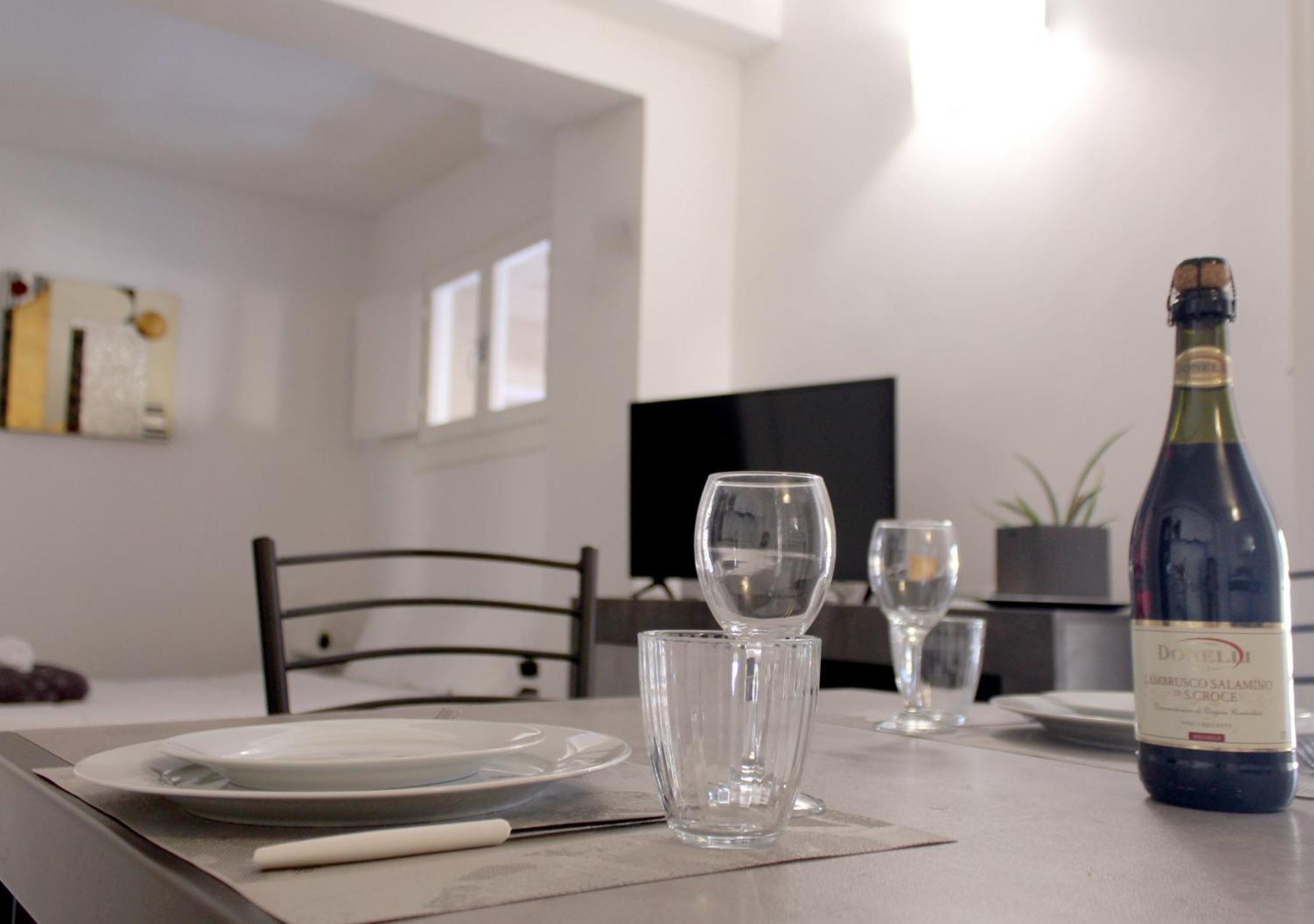 볼로냐 Sky Loft Airport - Modern Apt 1St Floor 아파트 외부 사진